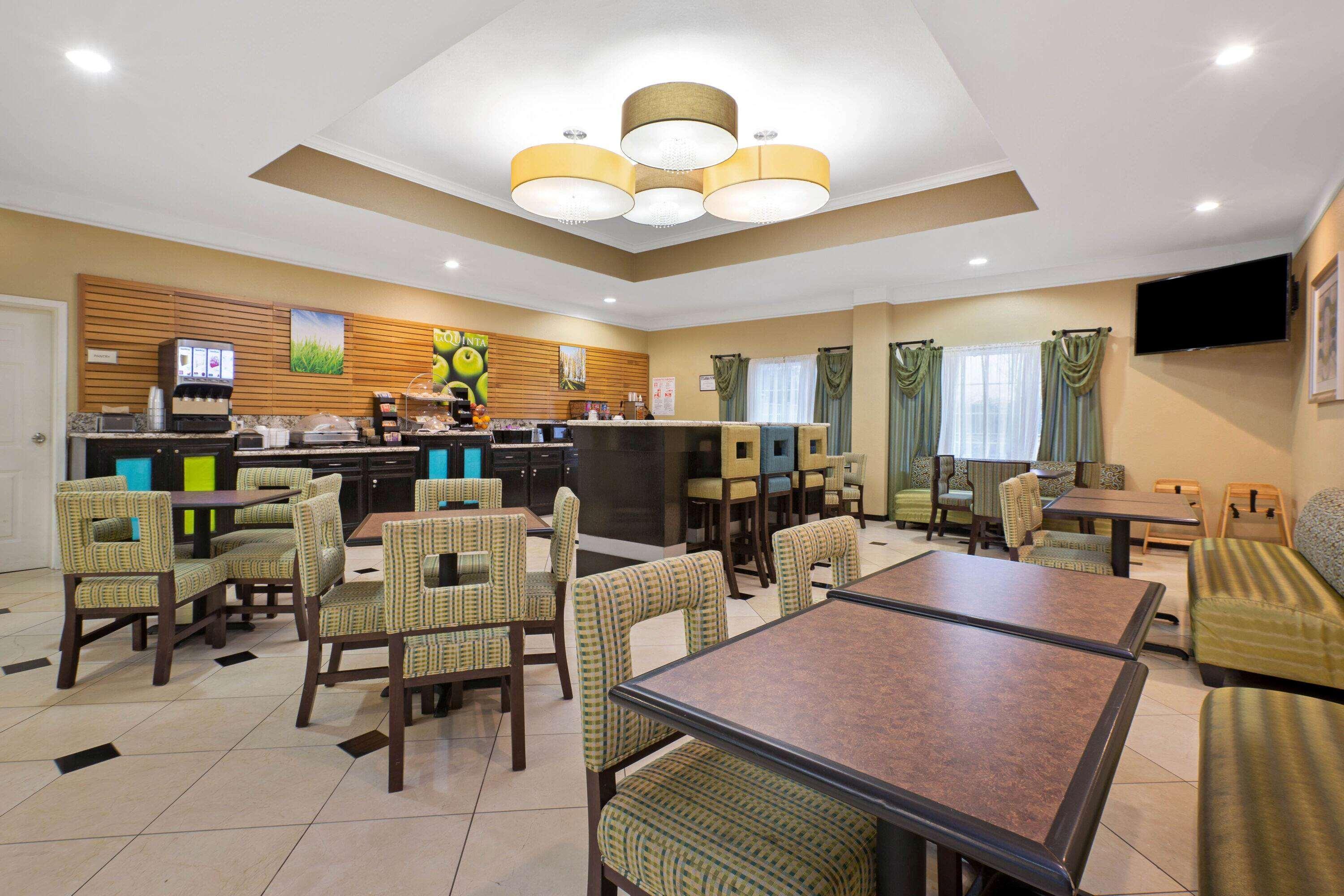 La Quinta By Wyndham Pearland Hotel Ngoại thất bức ảnh